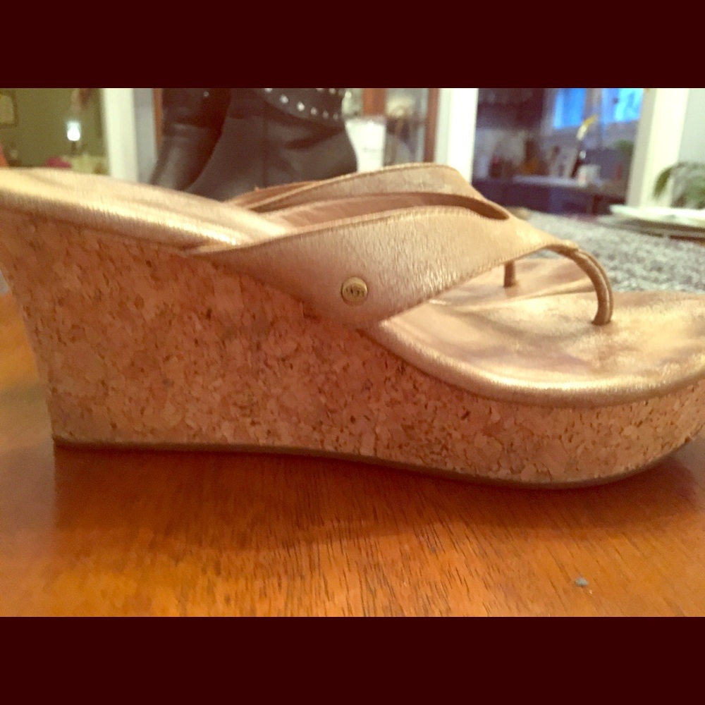 Ugg sandels